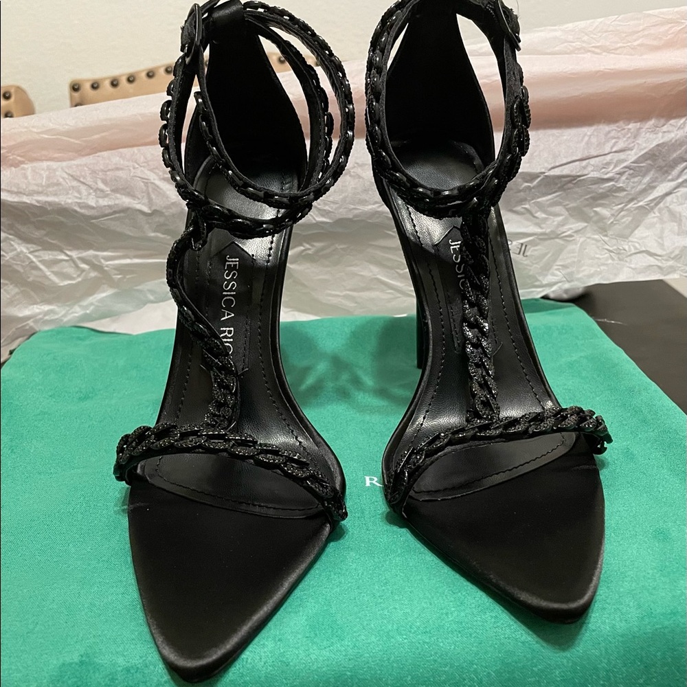 Jessica Rich 
Size: 35 (5)
Color:Black 
$295 original price but asking for $160